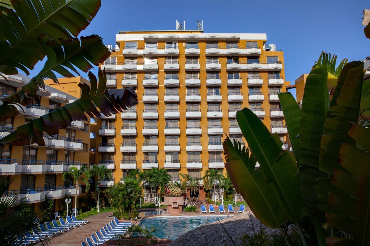 Hotel Margarita Dynasty Порламар Экстерьер фото