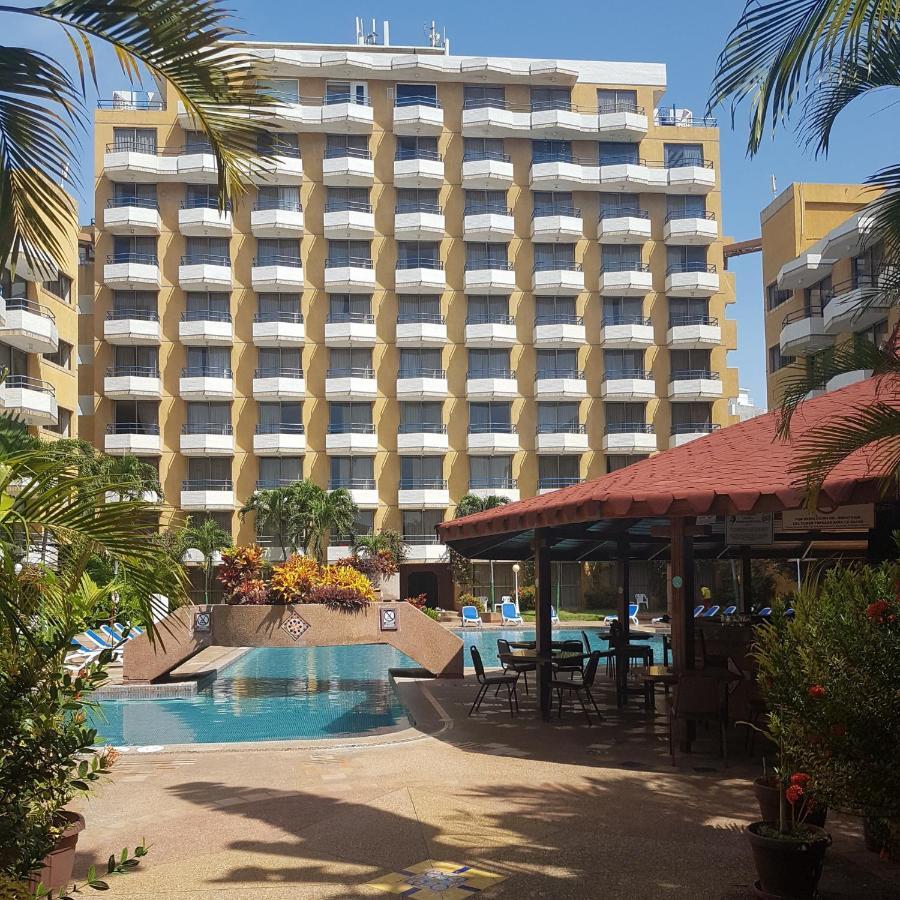 Hotel Margarita Dynasty Порламар Экстерьер фото