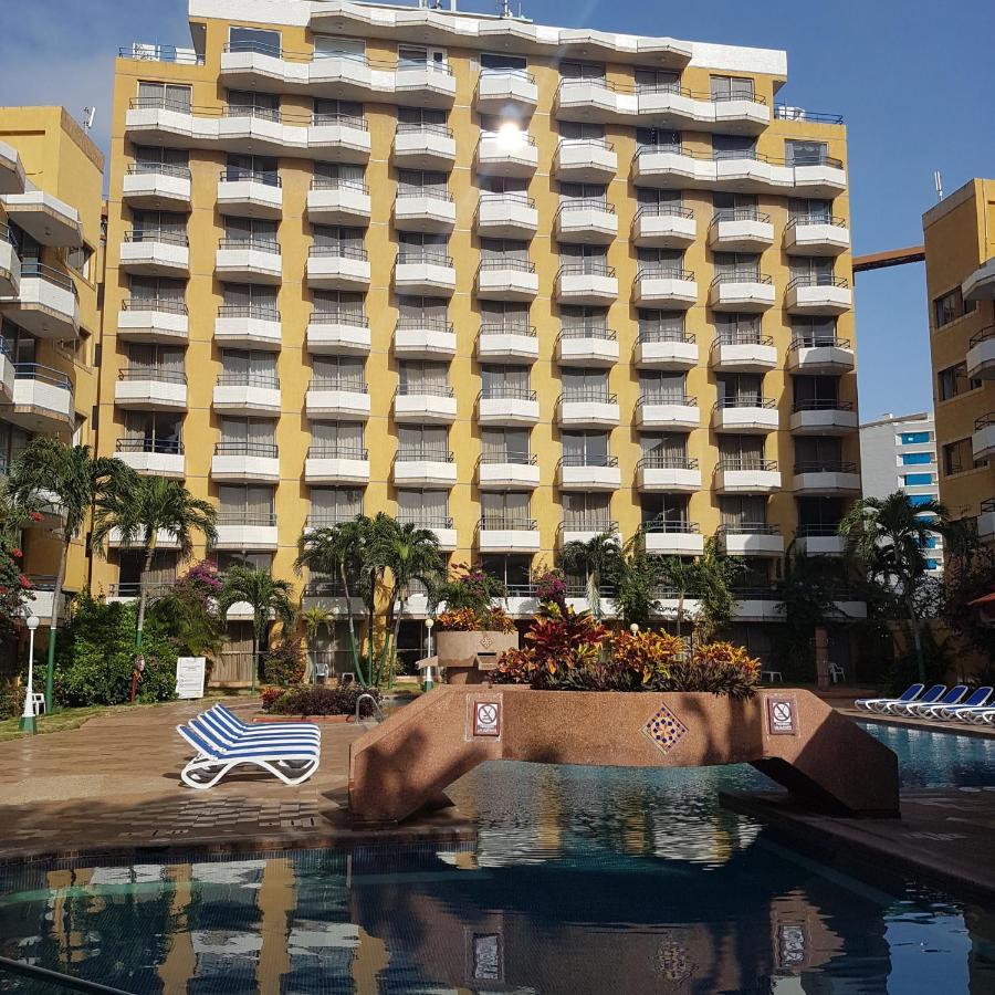 Hotel Margarita Dynasty Порламар Экстерьер фото