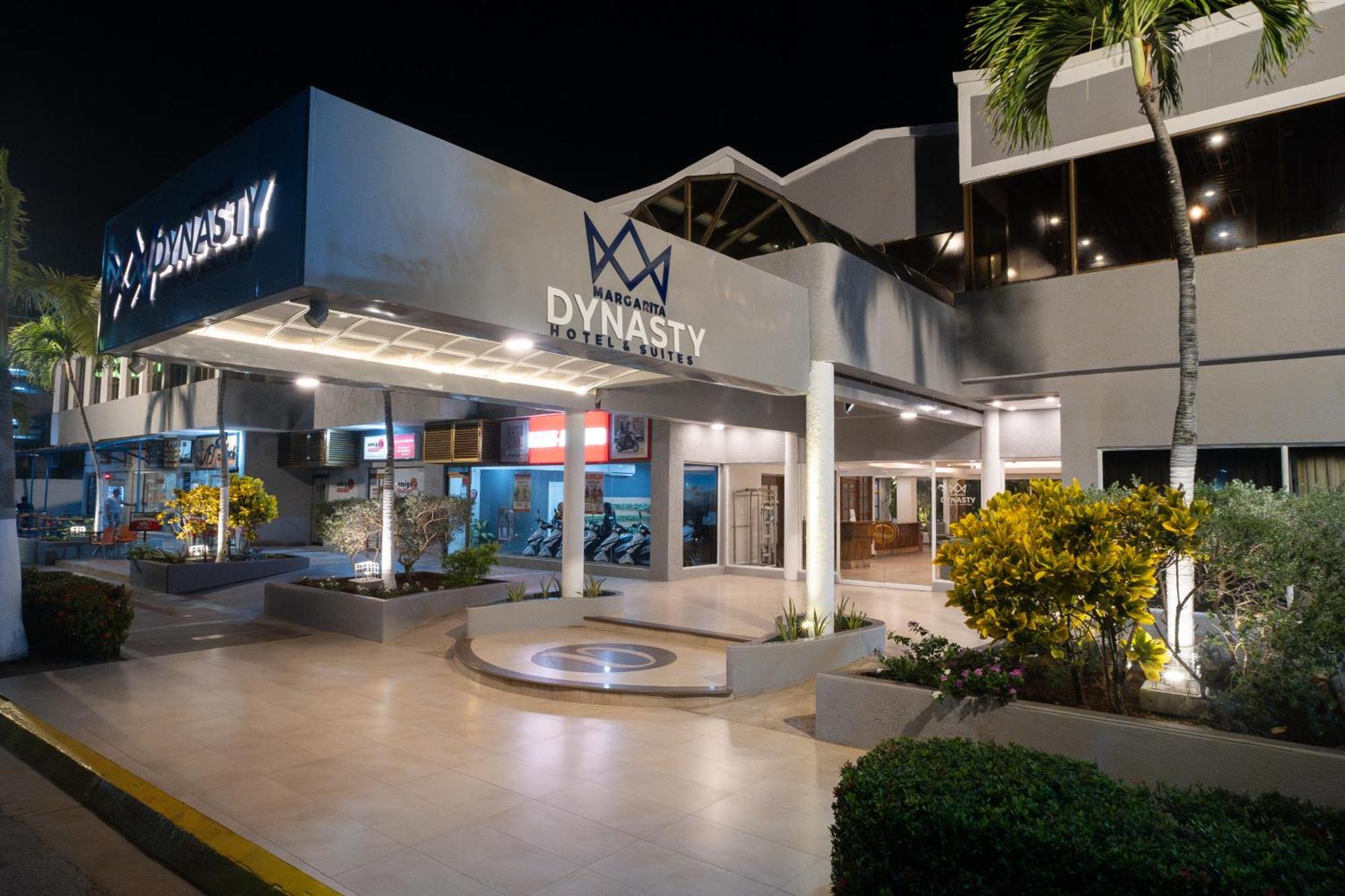 Hotel Margarita Dynasty Порламар Экстерьер фото